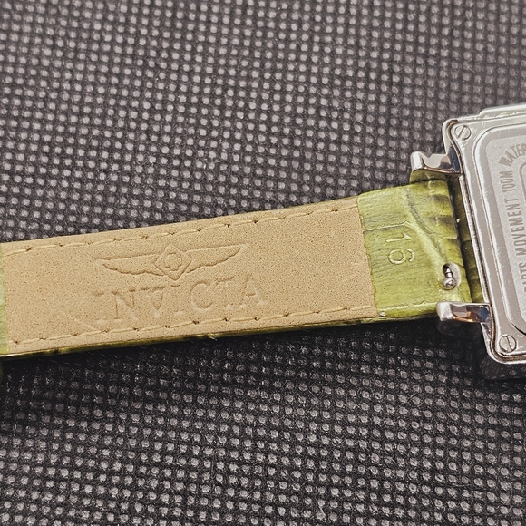 Genuine Invicta Tritnite Night Glow Flame Fusion Crystal Wristwatch - Picture 11 of 14